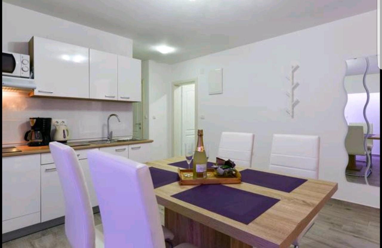 Deluxe Apartments Goya Zadar Exterior photo